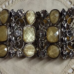 VTG Gold-Tone Stretchy Bracelet with Faceted Cabochons - Women's Jewelry